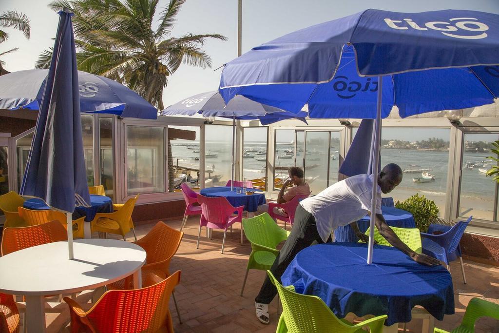 La Brazzerade Hotel Dakar Bagian luar foto