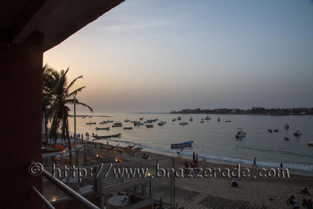 La Brazzerade Hotel Dakar Bagian luar foto